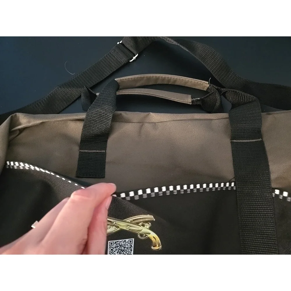 Atchison By Bic Black And‎ Army Green Duffel Bag 16x10x9 Guns